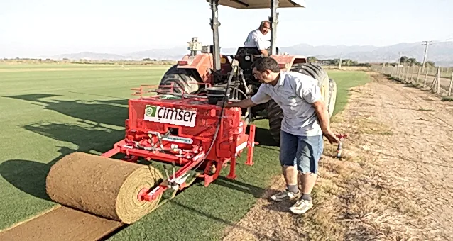 Büyük Rulo Serim Makinası – Çimser